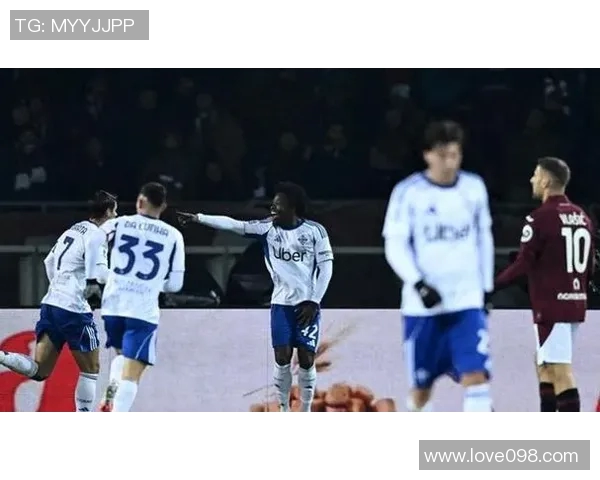 意甲赛场新星崛起：12场不败挑战冠军阿根廷天才闪耀全城